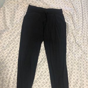 Size 6 Lululemon joggers